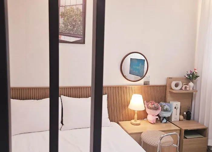 Apartamento Cozy Mangwon 5minutes,super Station Area Seúl