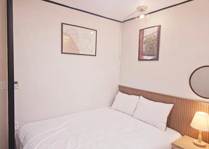 Apartamento Cozy Mangwon 5minutes,super Station Area Seúl