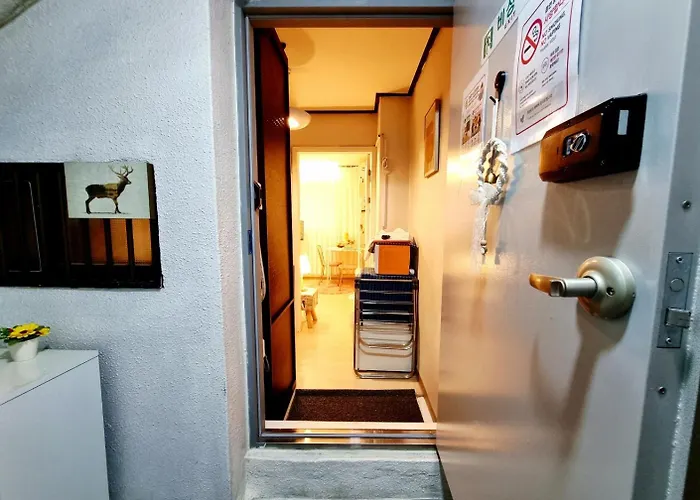 Apartamento Cozy Mangwon 5minutes,super Station Area Seúl